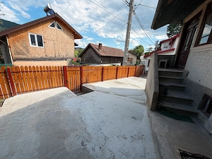 Casă tradițională, atelier și teren de 650 mp - Valea Doftanei - imagine 8