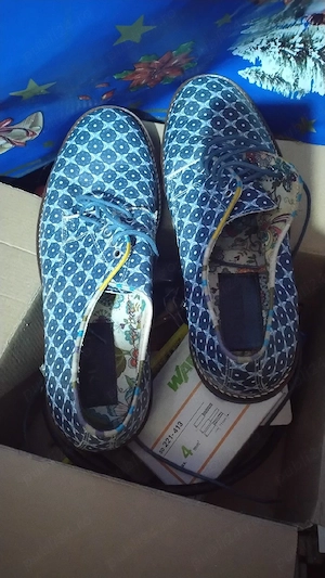 vand Pantofi Pollini 