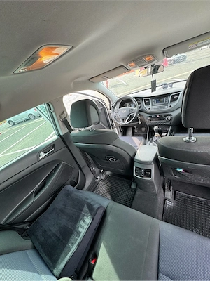Hyundai Tucson 1.6 Benzina Proprietar  2017 - imagine 5