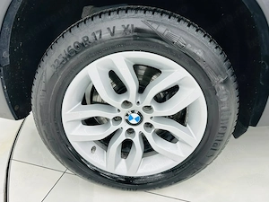 Bmw Seria X - imagine 9