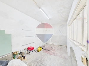 Casa cu 8 camere de vanzare | rezidential si comercial | Nerva Traian - imagine 13