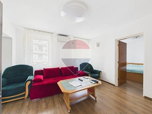 Casa cu 8 camere de vanzare | rezidential si comercial | Nerva Traian - imagine 6
