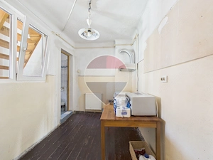 Casa cu 8 camere de vanzare | rezidential si comercial | Nerva Traian - imagine 19