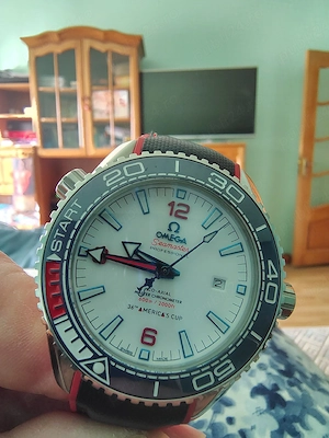 Ceas automatic Omega