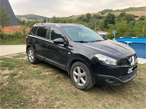 Vand nissan qashai+2 (7 locuri) 4x4