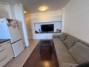 Ocazie! Proprietar vand apartament la CityofMara, central, cu 2 camere  - imagine 2