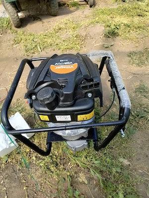 Motoburghiu benzina 4 timpi