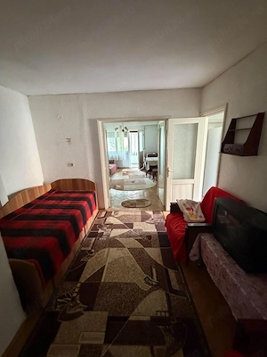 Apartament 2 camere, decomandat - imagine 4