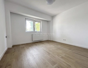 Apartament Decomandat - Renovat - Iosia-Calea Aradului - imagine 14