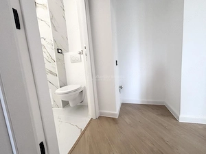 Apartament Decomandat - Renovat - Iosia-Calea Aradului - imagine 8