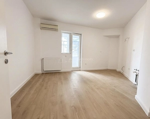 Apartament Decomandat - Renovat - Iosia-Calea Aradului - imagine 7