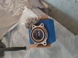 Butuc cu rulment roata fata audi A4 b8  - imagine 2