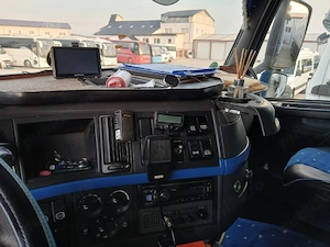 Ansamblu cap tractor volvo si semiremorca schimtz 52 metri cubi  - imagine 1