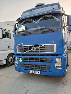 Ansamblu cap tractor volvo si semiremorca schimtz 52 metri cubi  - imagine 5