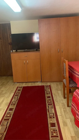 Inchiriez o camera cu dependinte unui baiat ,pe termen lung,in zona Grivitei. - imagine 7