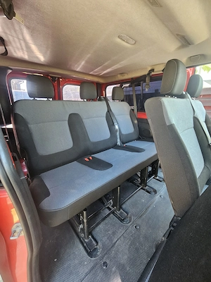 Opel Vivaro 5 usi, pentru familie sau business, 99.500 km - imagine 5