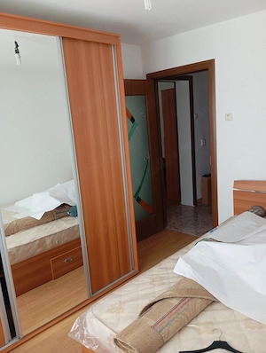 Vând sau schimb apartament - imagine 8