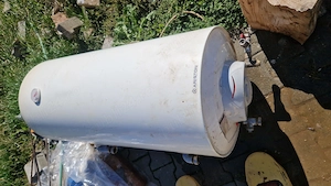 Vând boiler 150 litri cu serpentina 