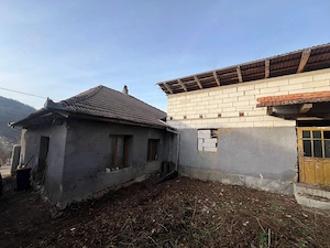 Casa de vânzare bocsa montană  - imagine 3