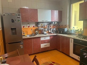Apartament 3 camere decomandate   Dămăroaia  - imagine 3