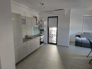 Închiriez apartament 2 camere  - imagine 4