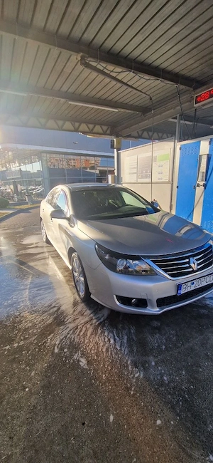 Renault Latitude  - imagine 2