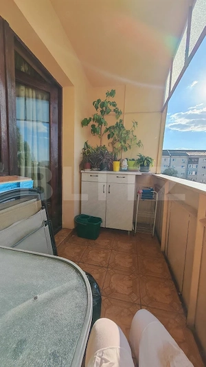 Apartament 3 camere de vanzare, 58 mp, zona Nufarul - imagine 3