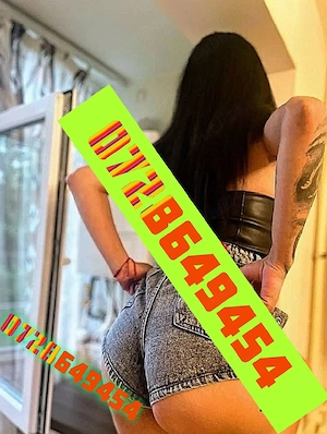 Larissa total poze reale 100%