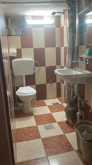Inchiriez o camera cu dependinte unui baiat ,pe termen lung,in zona Grivitei. - imagine 5