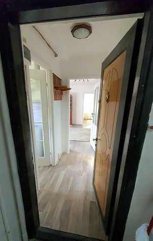 Închiriez ap 2 camere M. Viteazul