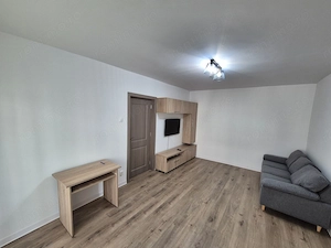 2 camere, 55 mp, renovat și mobilat, Teiul Doamnei Ripiceni - imagine 2