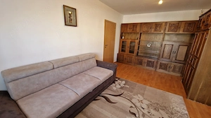 Proprietar   Închiriez apartament 2 camere, 72 mp, Mioriței (Etaj 3 6 lift, Centrală, Climă)