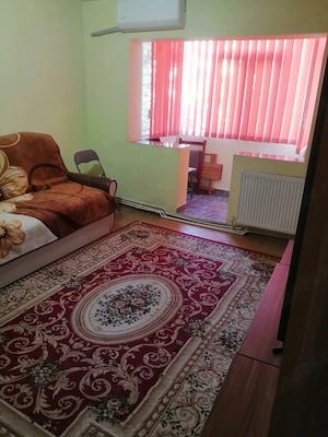 Apartament 2 camere, cu CT, AC, Zimbru