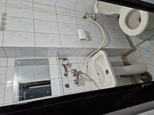 Propietar inchiriez garsoniera cf2(24m) et1 din4 situata pe blv Nicolae Grigorescu sec 3 - imagine 4