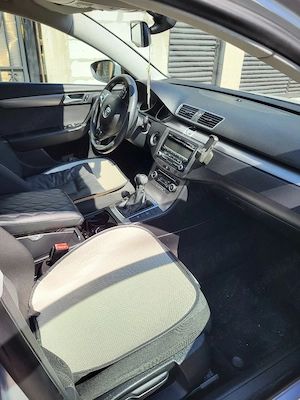 Volkswagen Passat - imagine 3