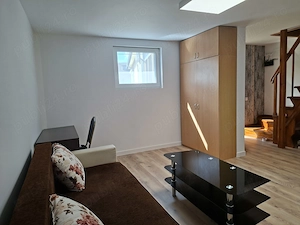 Inchiriez Apart 2 camere, complet renovat, zona Piata Cibin - imagine 6