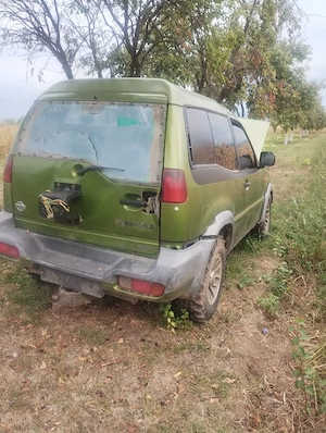 nissan terrano2  - imagine 5