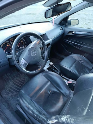 Opel Astra H 2001 Berlina - imagine 5