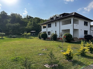 Casa deosebita in zona superba la 16 km de Ploiesti