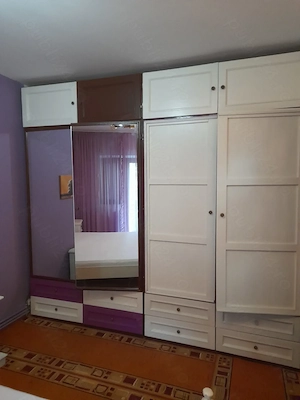 Proprietar, închiriez apartament 3 camere
