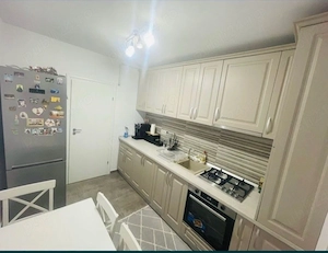 Apartament 3 camere  - imagine 3