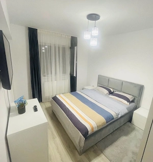 Apartament 3 camere  - imagine 9
