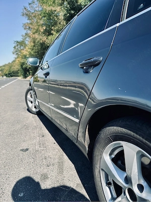 VW Passat B6 Break 2.0 TDI 4Motion Highline (4x4) - imagine 7