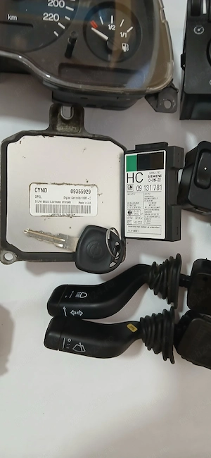 calculator opel astra g ,difuzoare pioneer,bobină,ceasuri bord,displei etc. - imagine 6