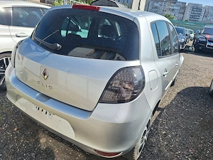 Renaul clio 3 an 2011 1,2 benzina  Euro 5 - imagine 5