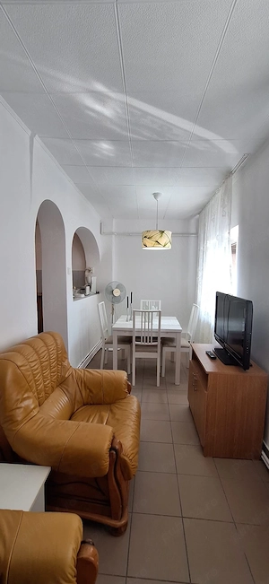 Închiriere casa la curte zona Alexandriei,2 cam ,centrala termica,1 bucatarie,1 baie,complet mobilat - imagine 10