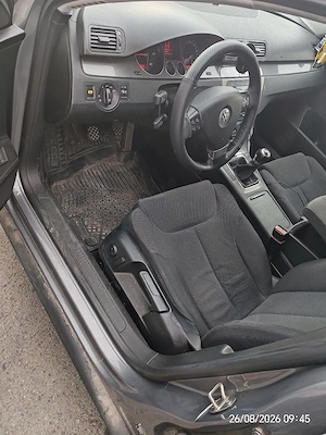 Vând Volkswagen Passat b6 sau schimb cu Mercedes w211 - imagine 7