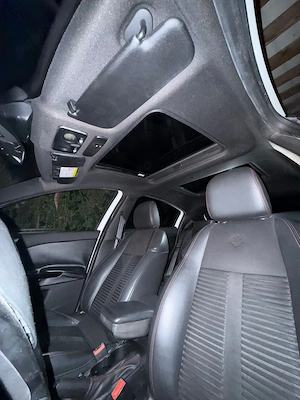 Alfa Romeo Giulietta Quadrifoglio - imagine 3