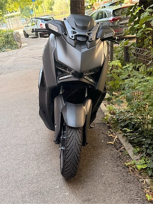Schim   vand yamaha xmax 125 2026 - 900km  - imagine 4