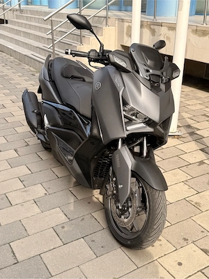 Schim   vand yamaha xmax 125 2026 - 900km  - imagine 5